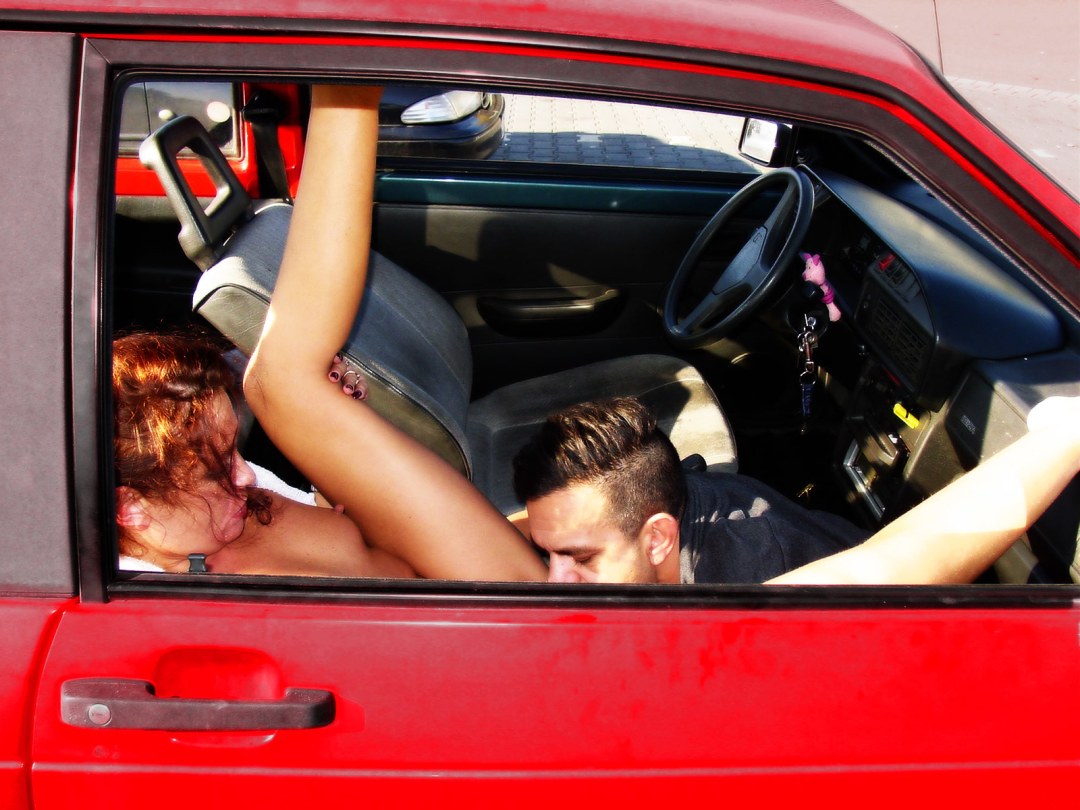 Кунилингус в авто частное