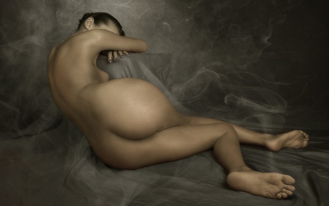 Голое женское тело живопись