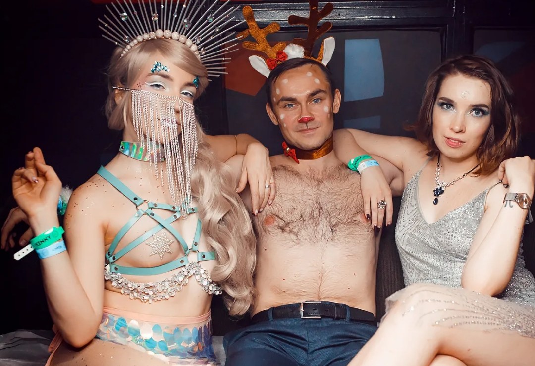 Тематические вечеринки свингеров