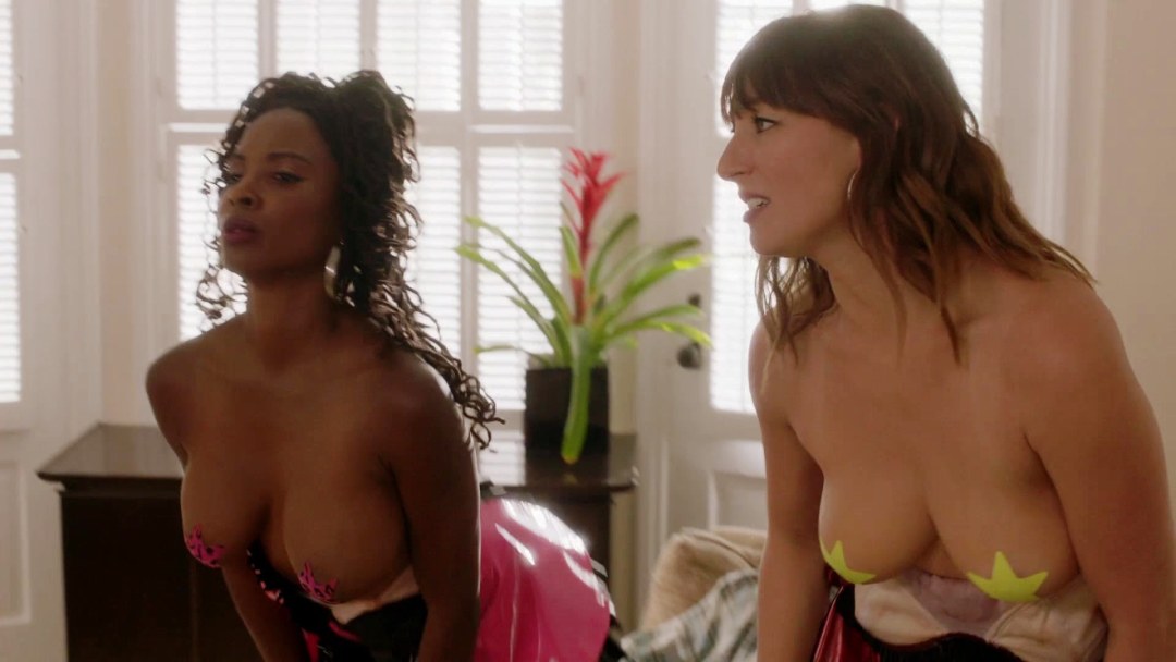 Шанола Хэмптон – бесстыжие (2011)