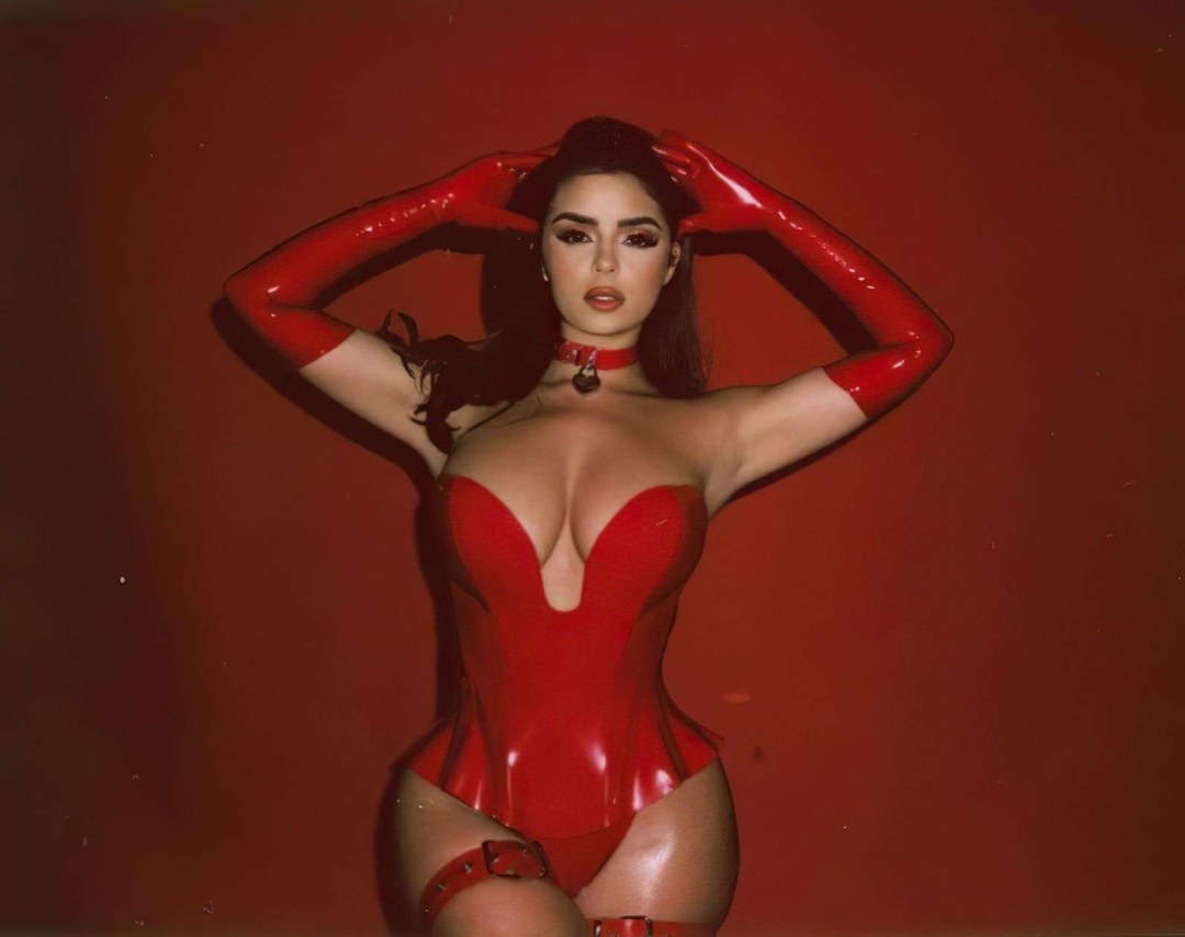 Demi Rose Scream