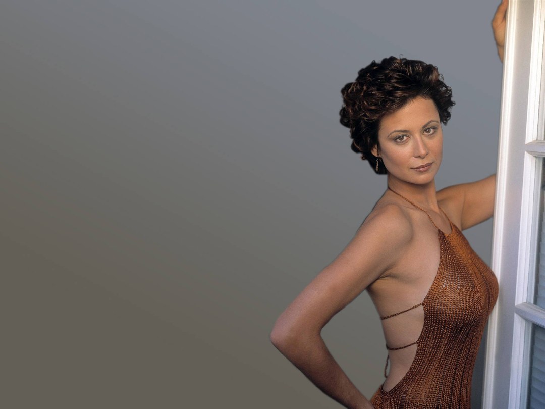 Актриса Кэтрин Белл в купальнике