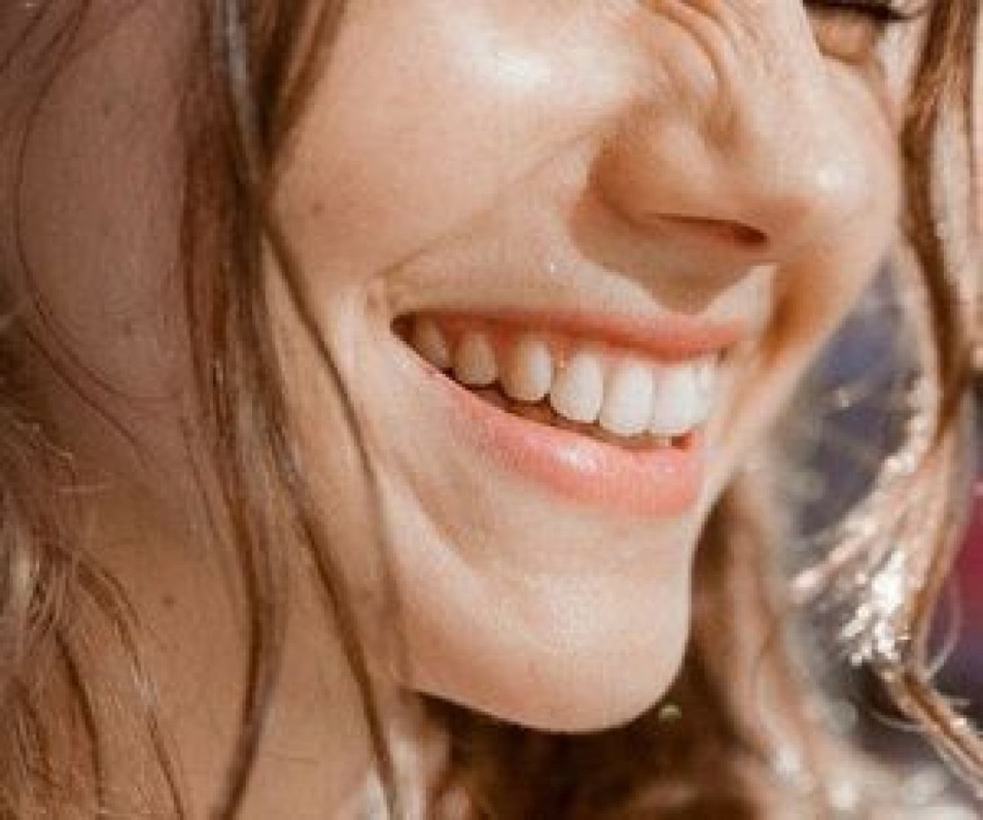 Искренняя улыбка