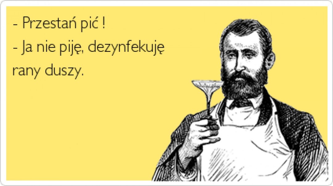 Батя настаивает рябину на коньяке. Зову его отец-настоятель.