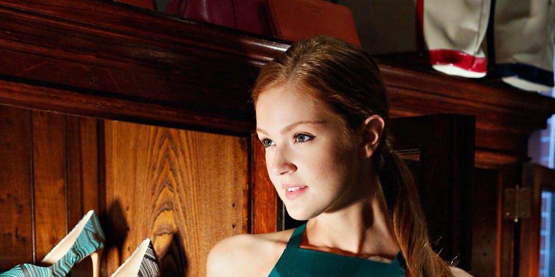 Мэгги Кью 2022