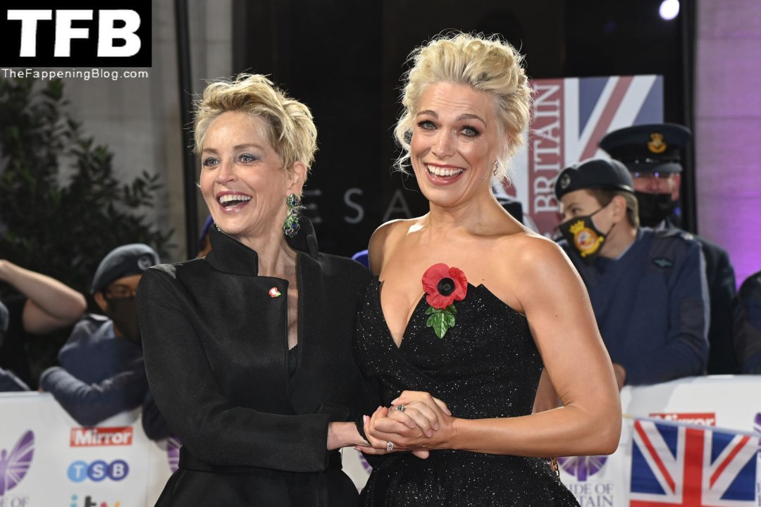 Ханна Уэддингхэм сиськи